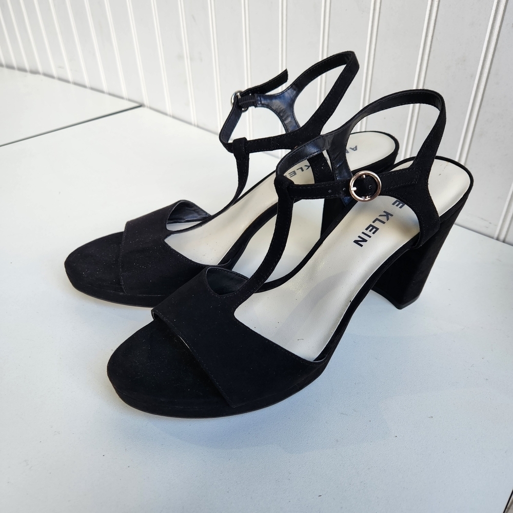 ANNE KLEIN AKVITA T Strap Sandals Black Suede Sandals Block Heel US Size 9.5 M